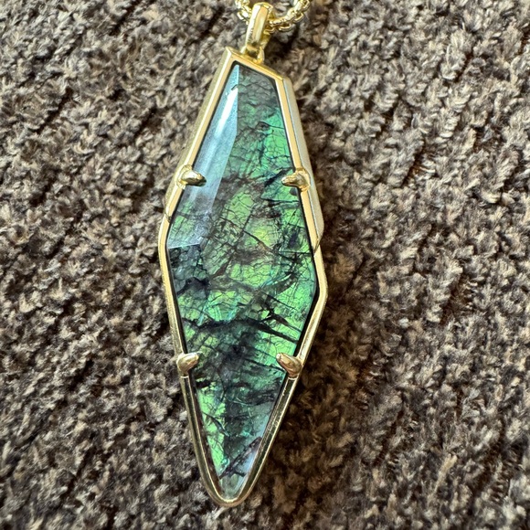 Kendra Scott necklace - Picture 10 of 12